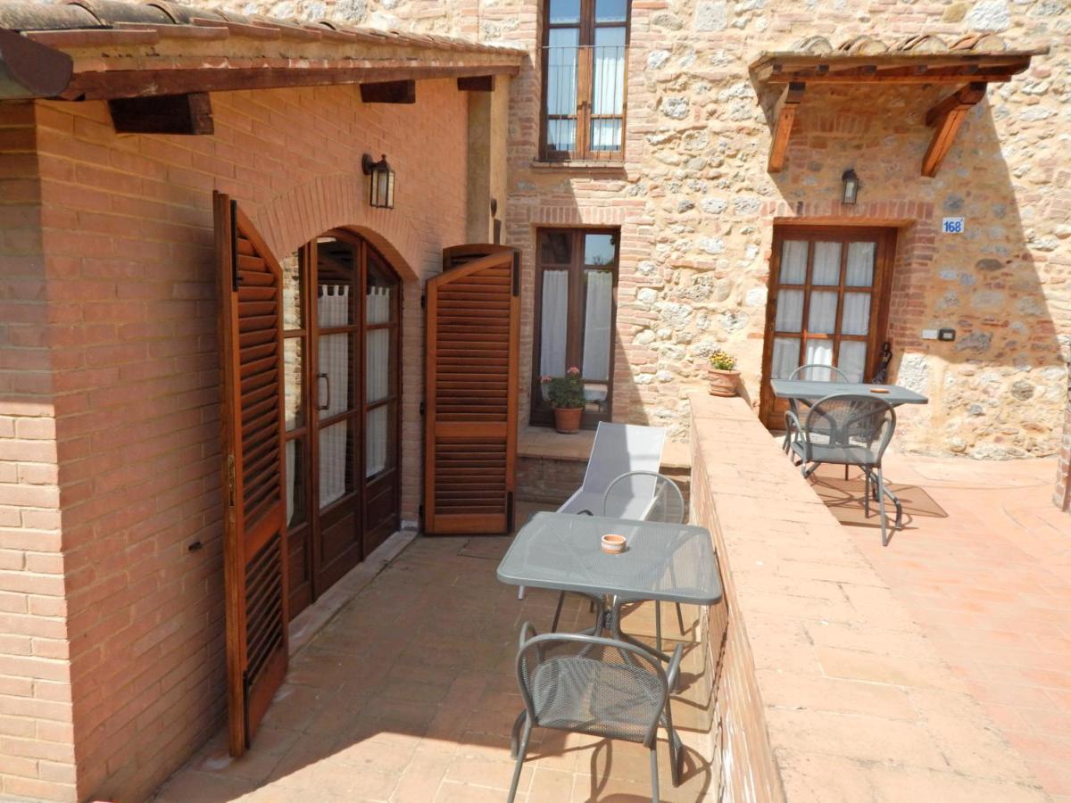 Fullino Nero Rta - Residenza Turistico Alberghiera Siena Kültér fotó