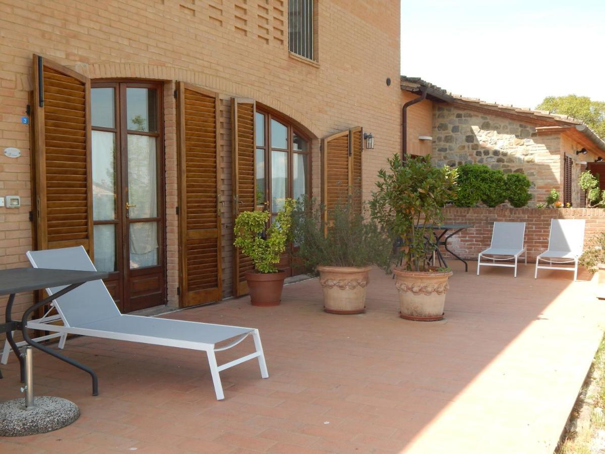 Fullino Nero Rta - Residenza Turistico Alberghiera Siena Kültér fotó