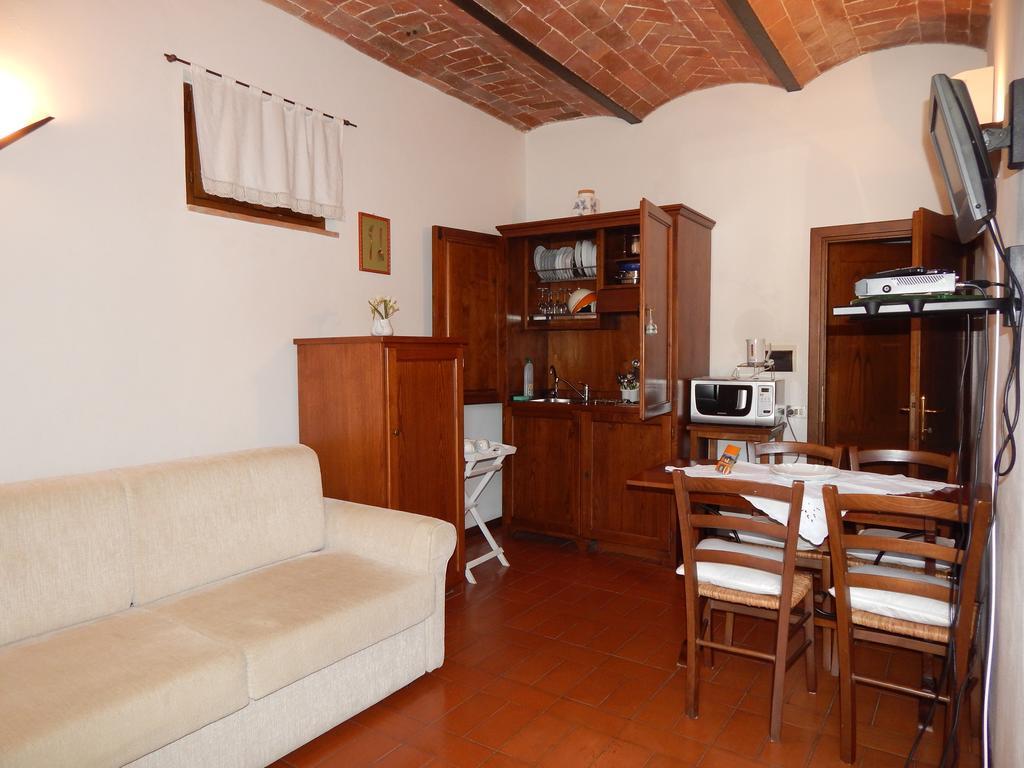 Fullino Nero Rta - Residenza Turistico Alberghiera Siena Kültér fotó