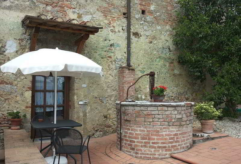 Fullino Nero Rta - Residenza Turistico Alberghiera Siena Kültér fotó