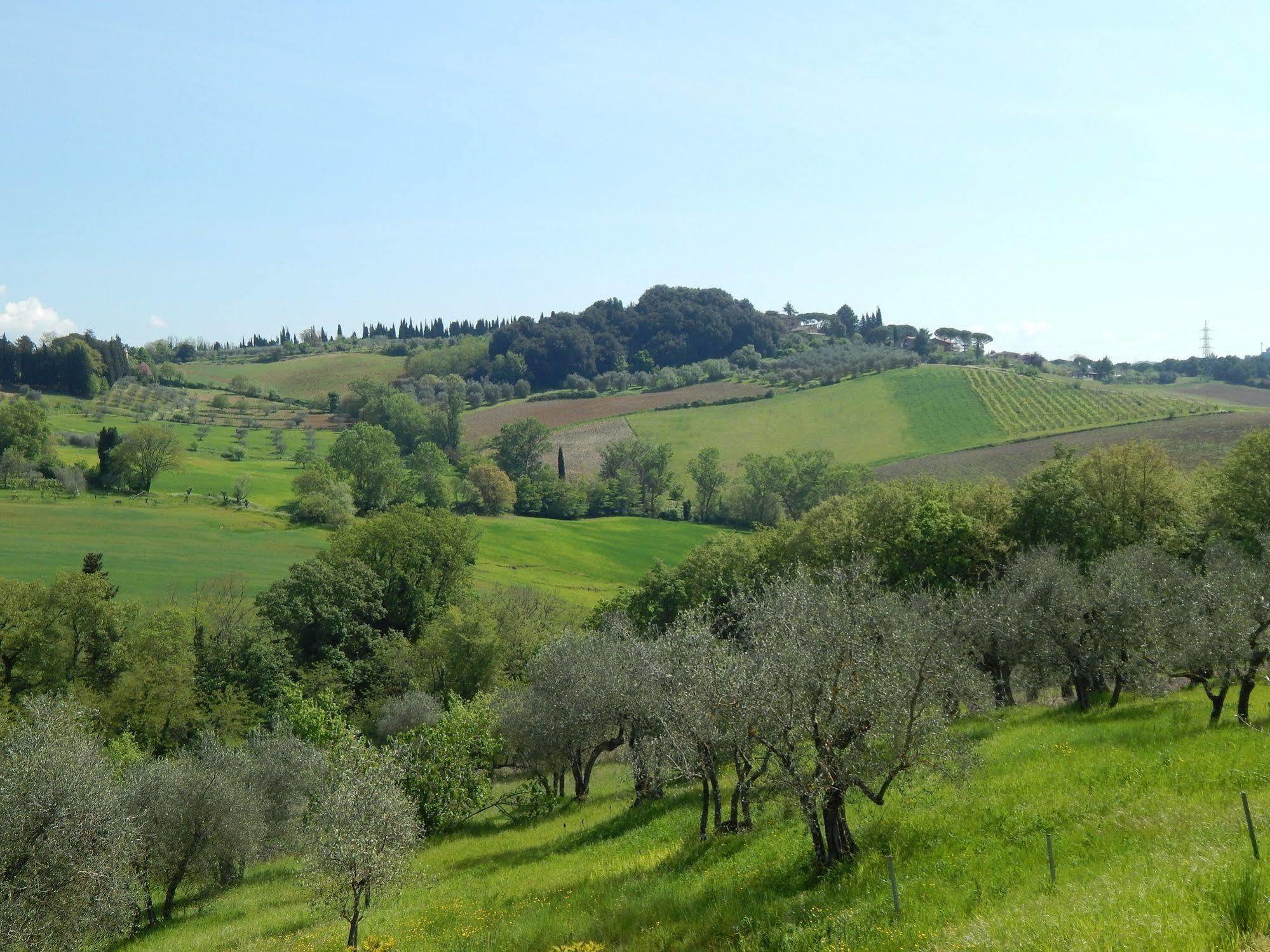 Fullino Nero Rta - Residenza Turistico Alberghiera Siena Kültér fotó