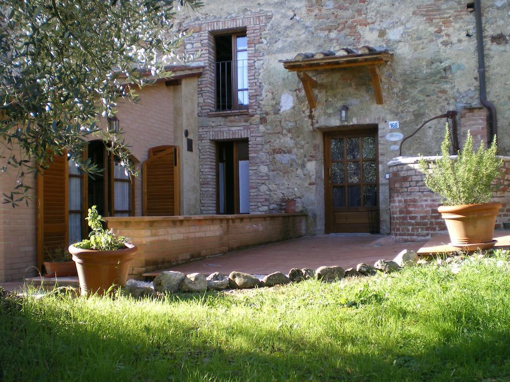 Fullino Nero Rta - Residenza Turistico Alberghiera Siena Kültér fotó